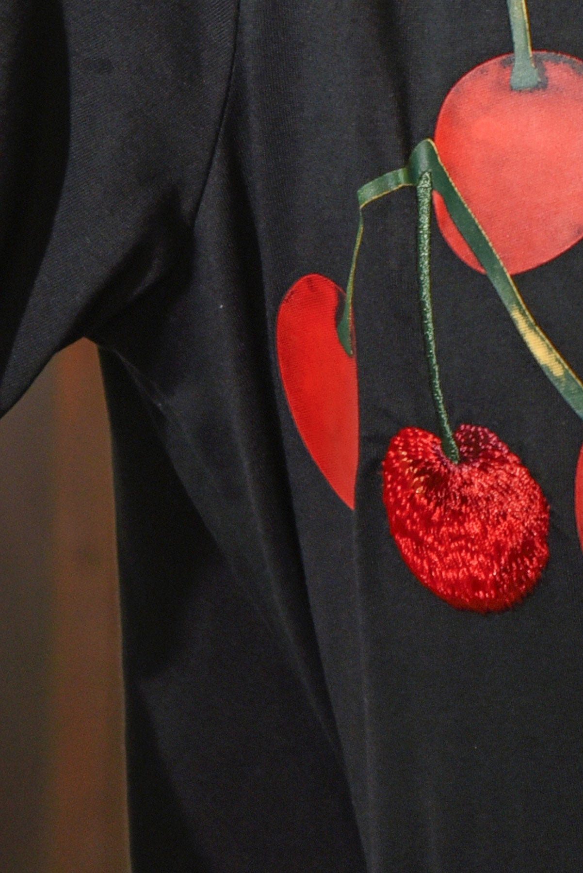 Curate Eat, Drink & Be Cherry Top - Black