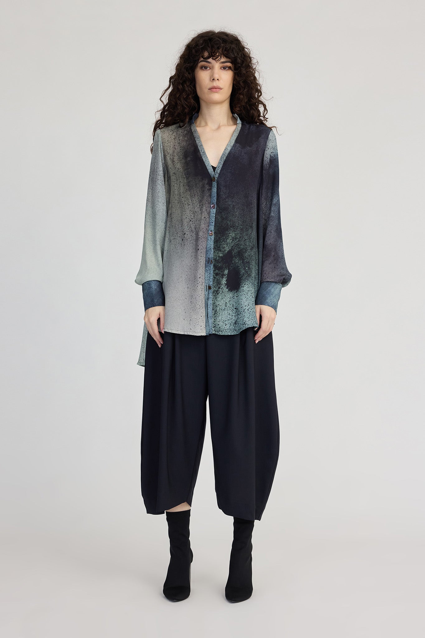 Taylor Essence Pant - Blackened Navy