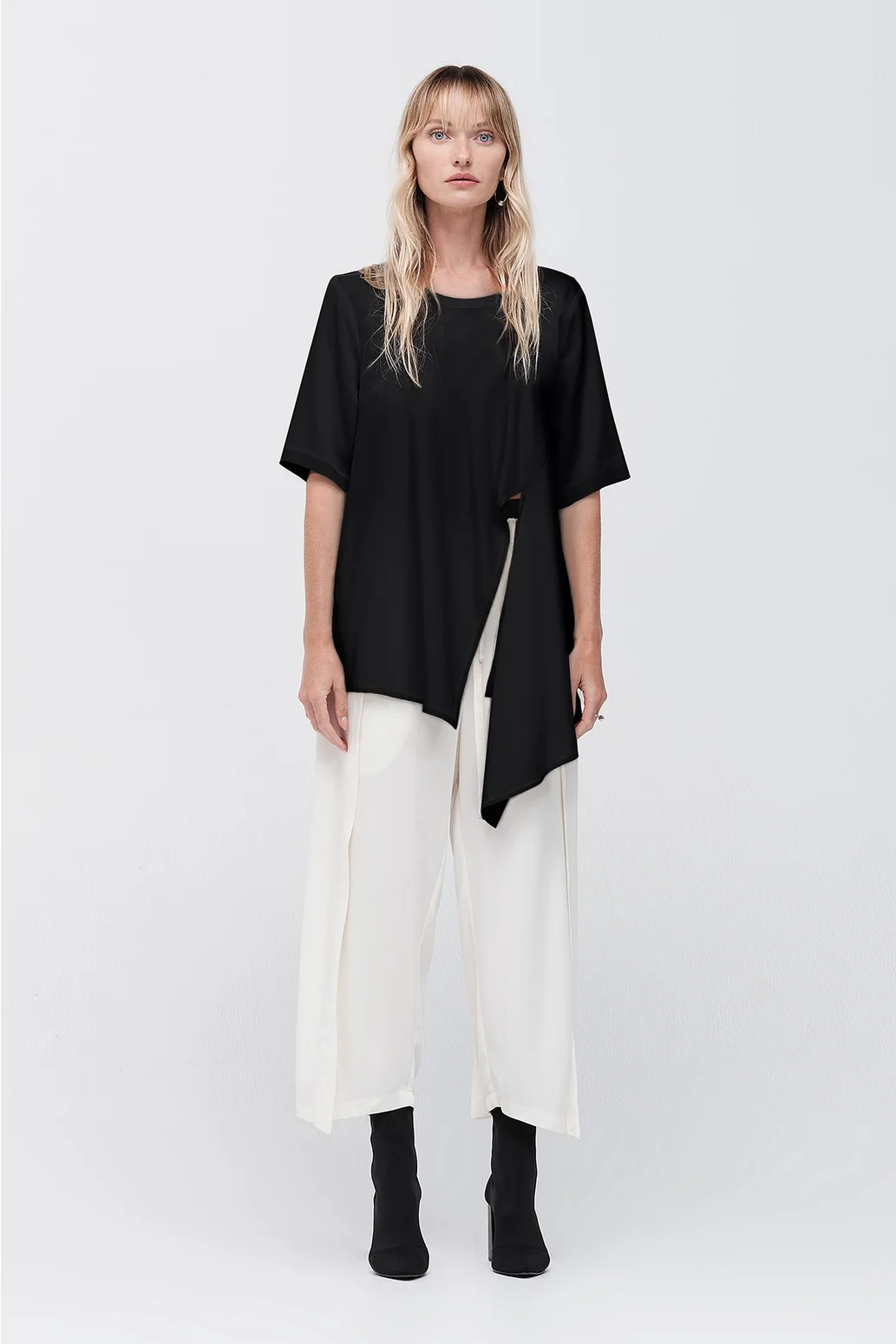 Taylor Outline Top - Black