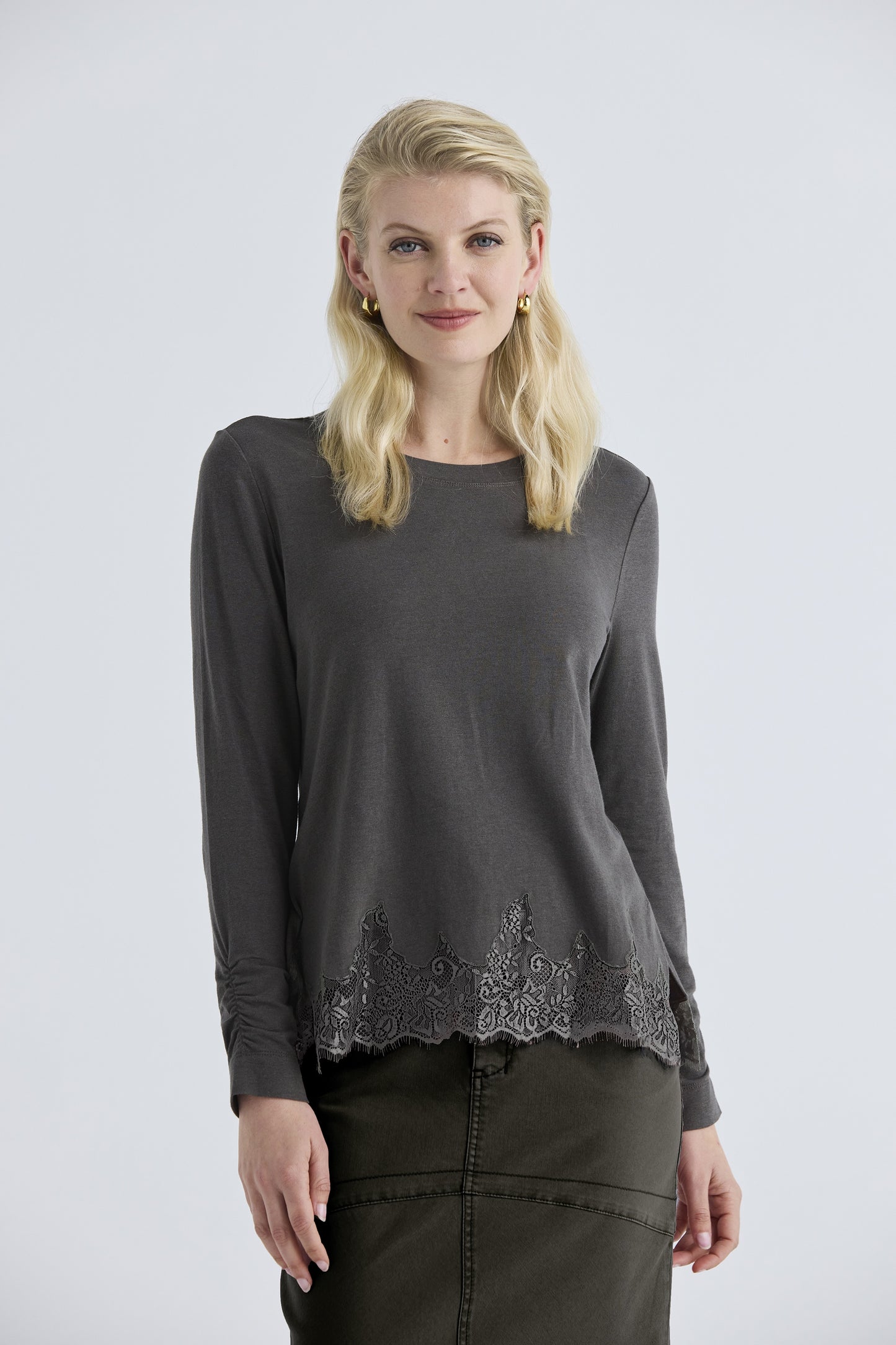 Lania the Label Belle Top - Iron