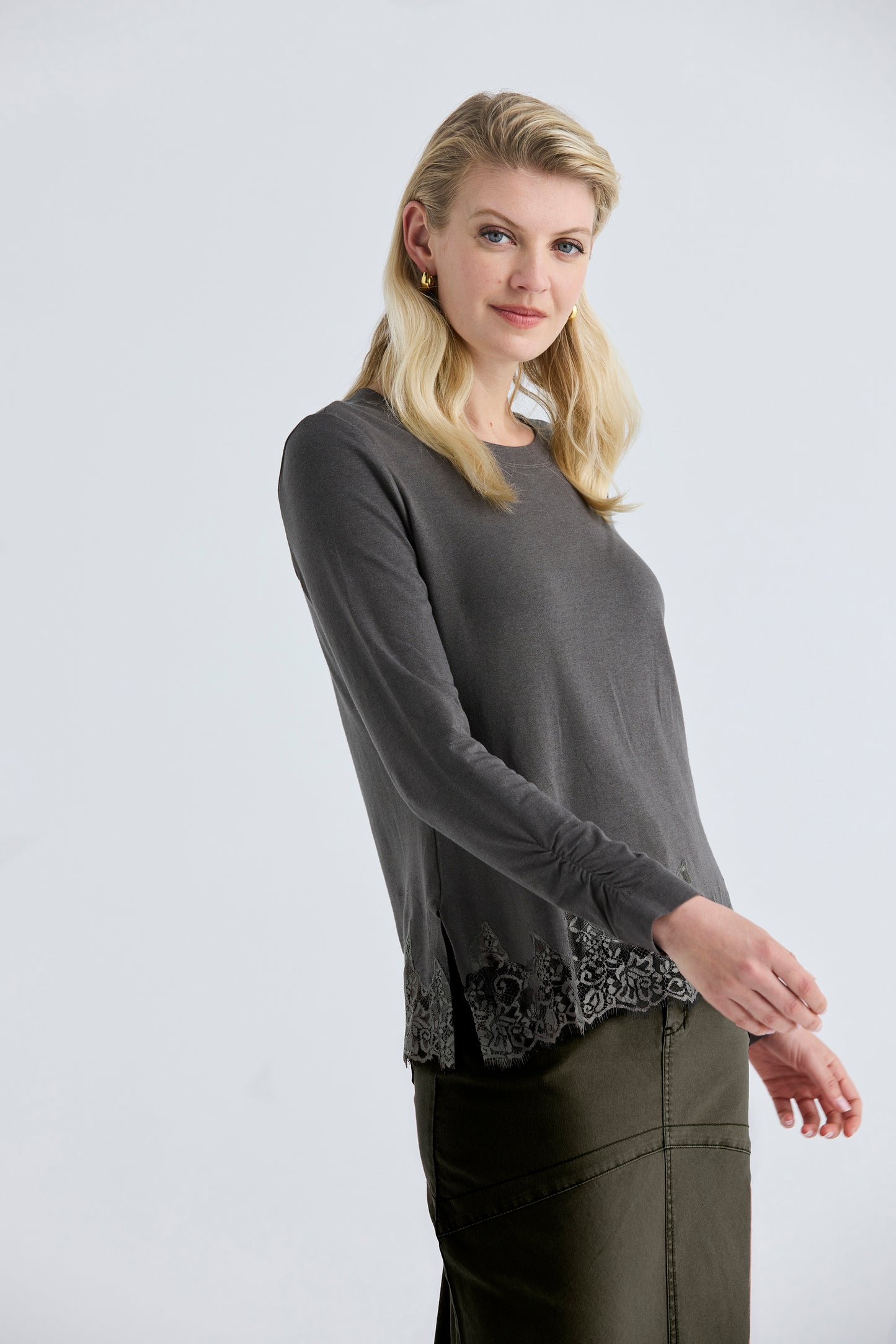 Lania the Label Belle Top - Iron