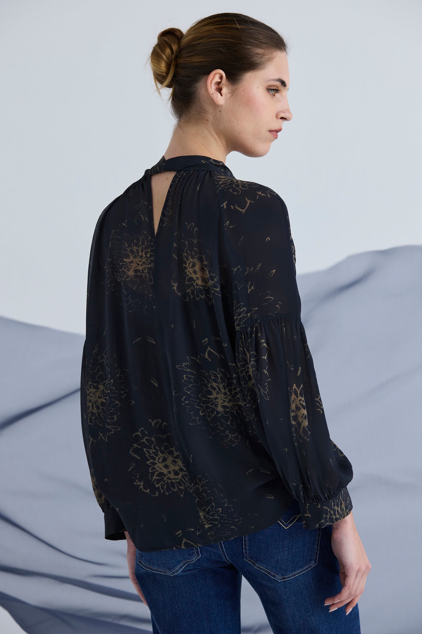 Lania the Label Crown Top - Crown Print