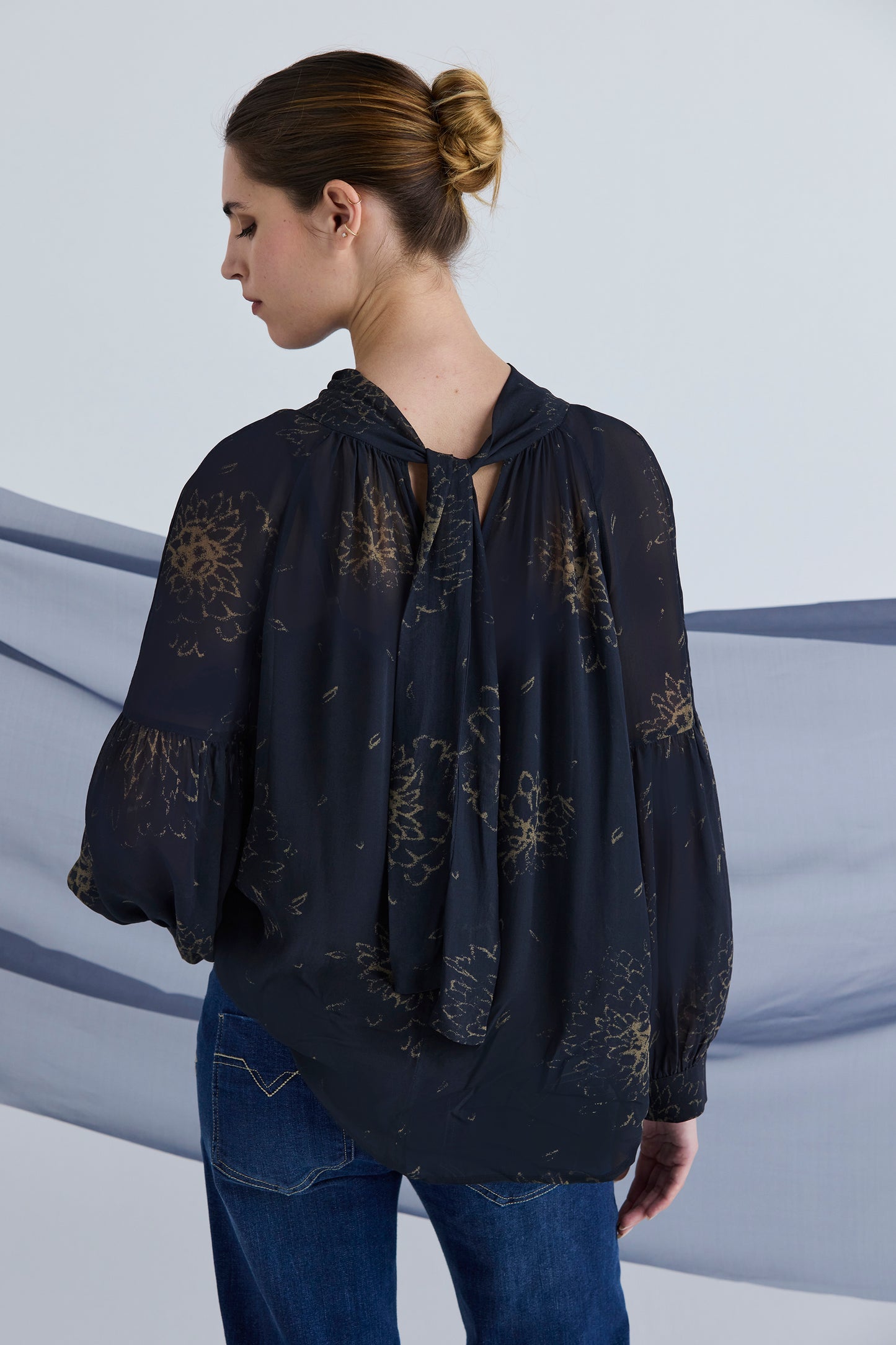 Lania the Label Crown Top - Crown Print