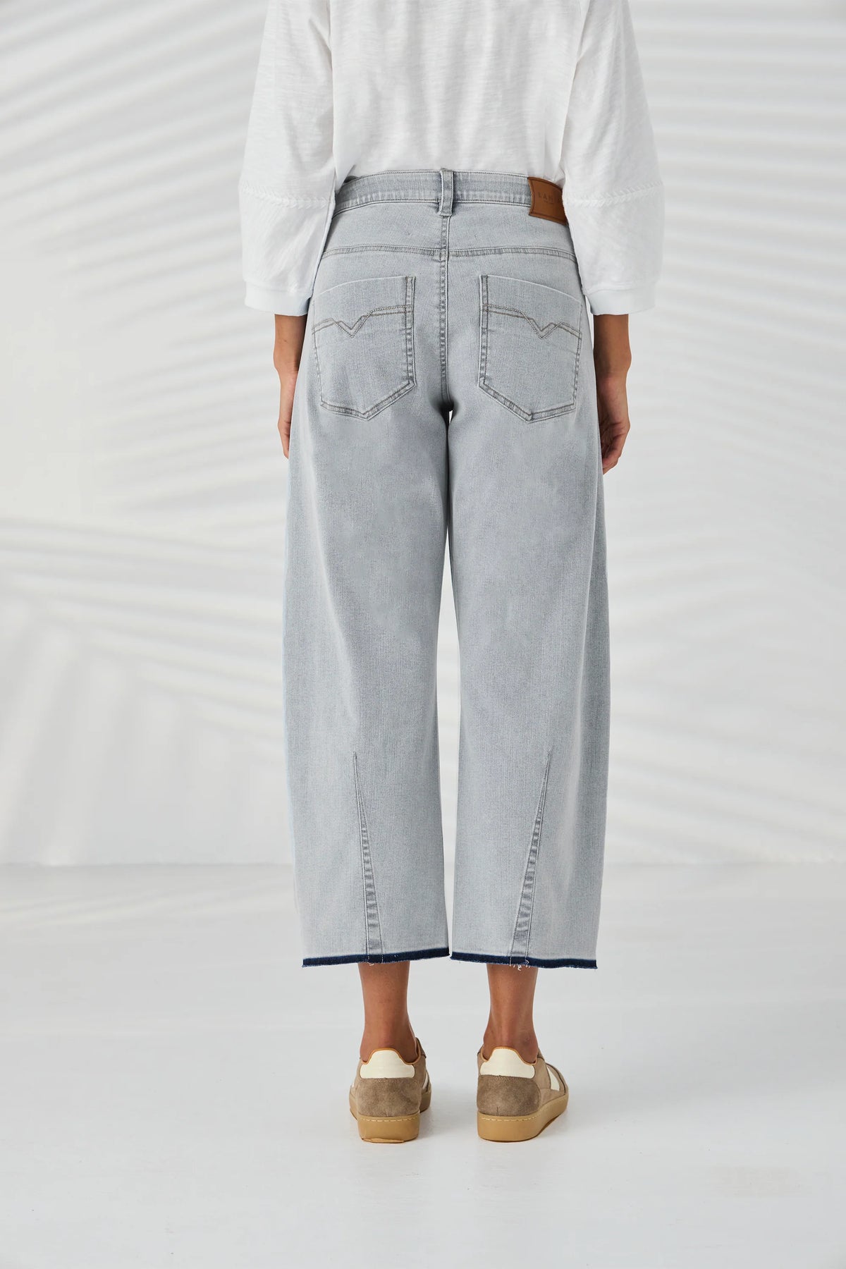 Lania The Label Boston Barrel Jean - Bleached