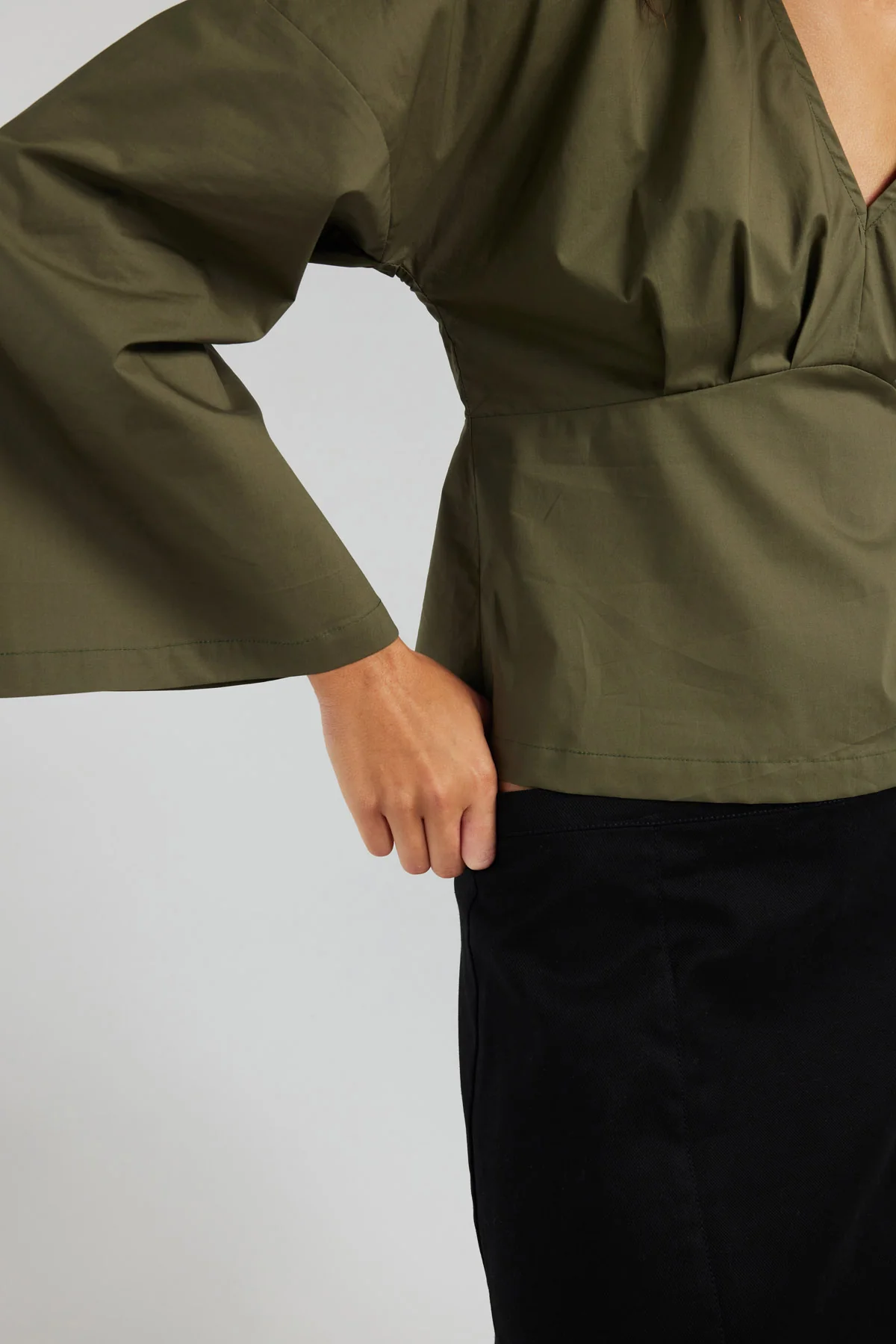 Nyne Hazel Top - Khaki