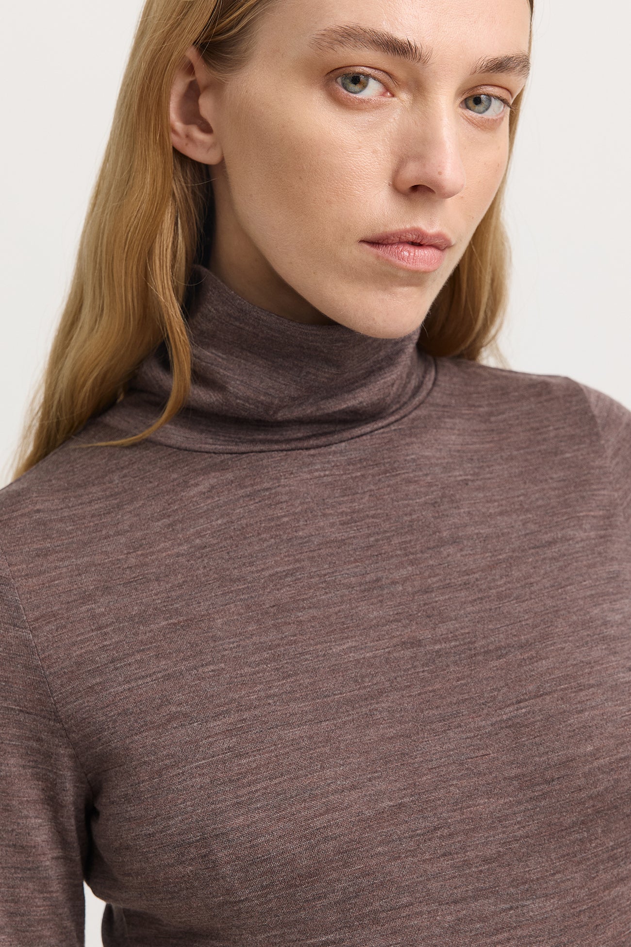 Toorallie Turtle Neck Merino Tee - Mocha