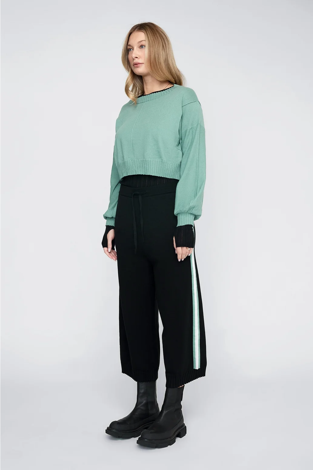 Taylor Contrast Cropt Contentment Pant - Black/Mineral/Ivory