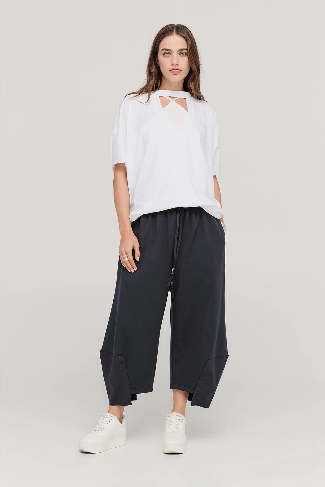 Taylor Faction Tee - Ivory