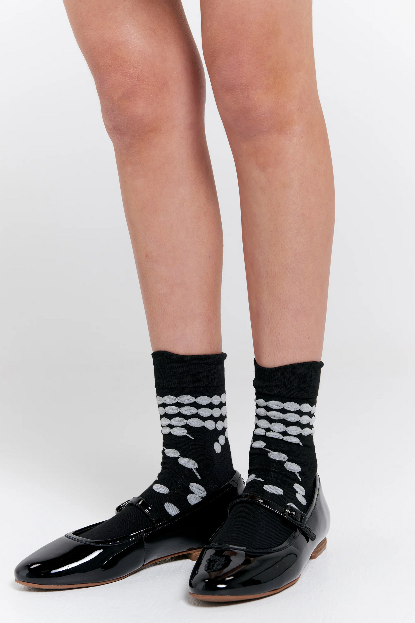 Karen Walker Runaway Pearls Socks 2 pack - Black