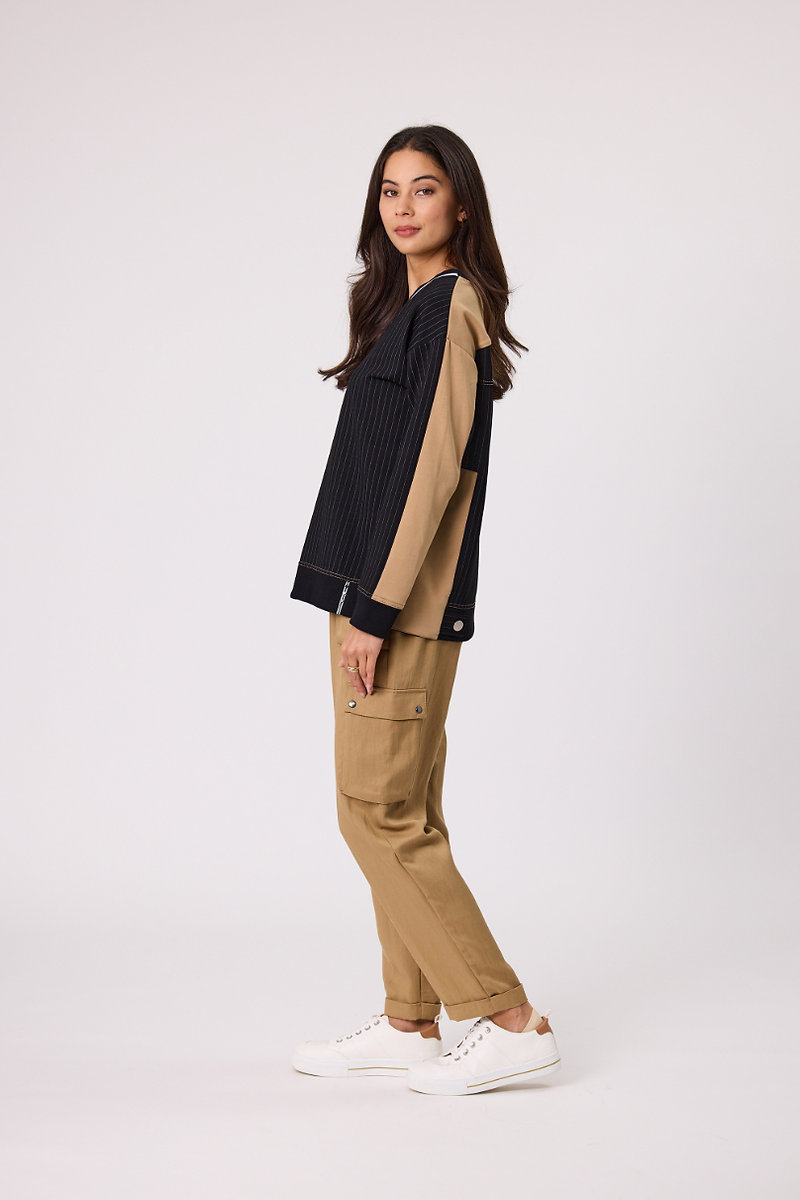 Design Nation Atlas Sweater - Black/Sand