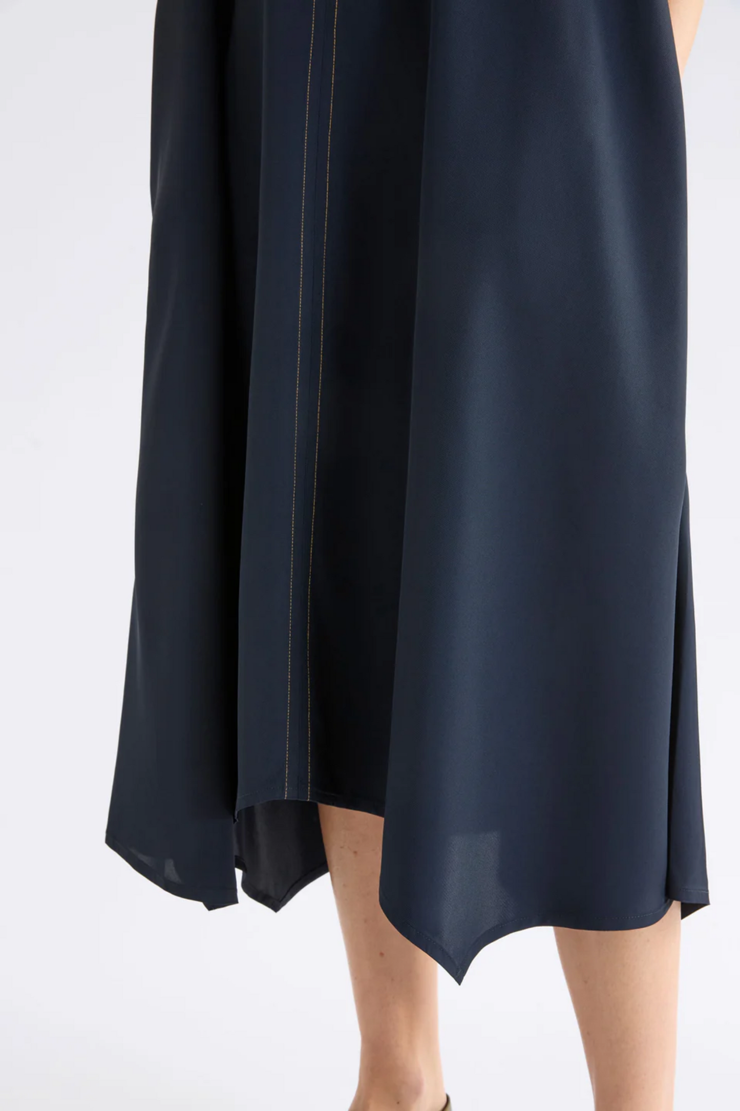 Elk Hullu Dress - Navy