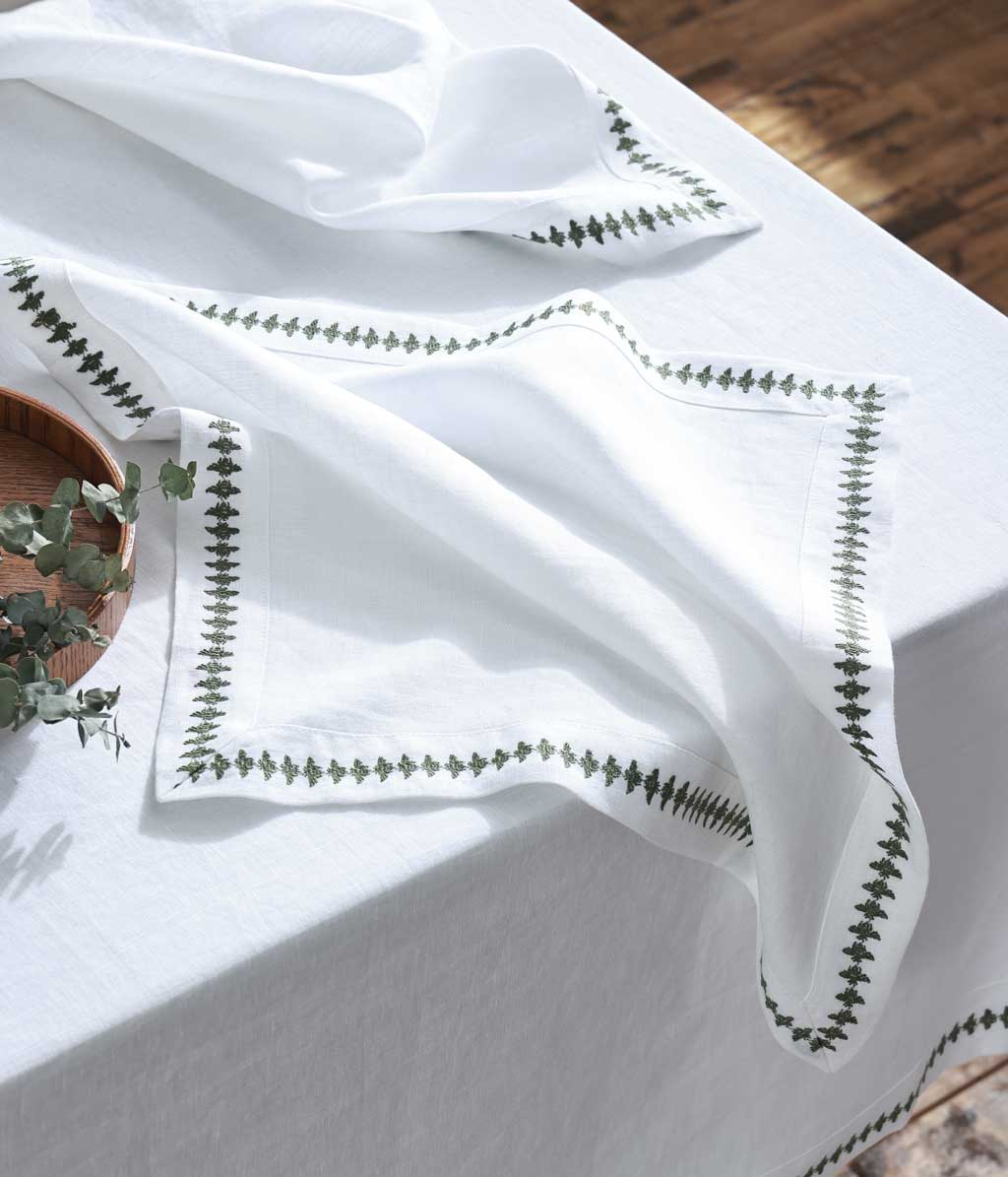 MM Linen Laundered Linen Bee Embroidered Napkins Set of 4 - White