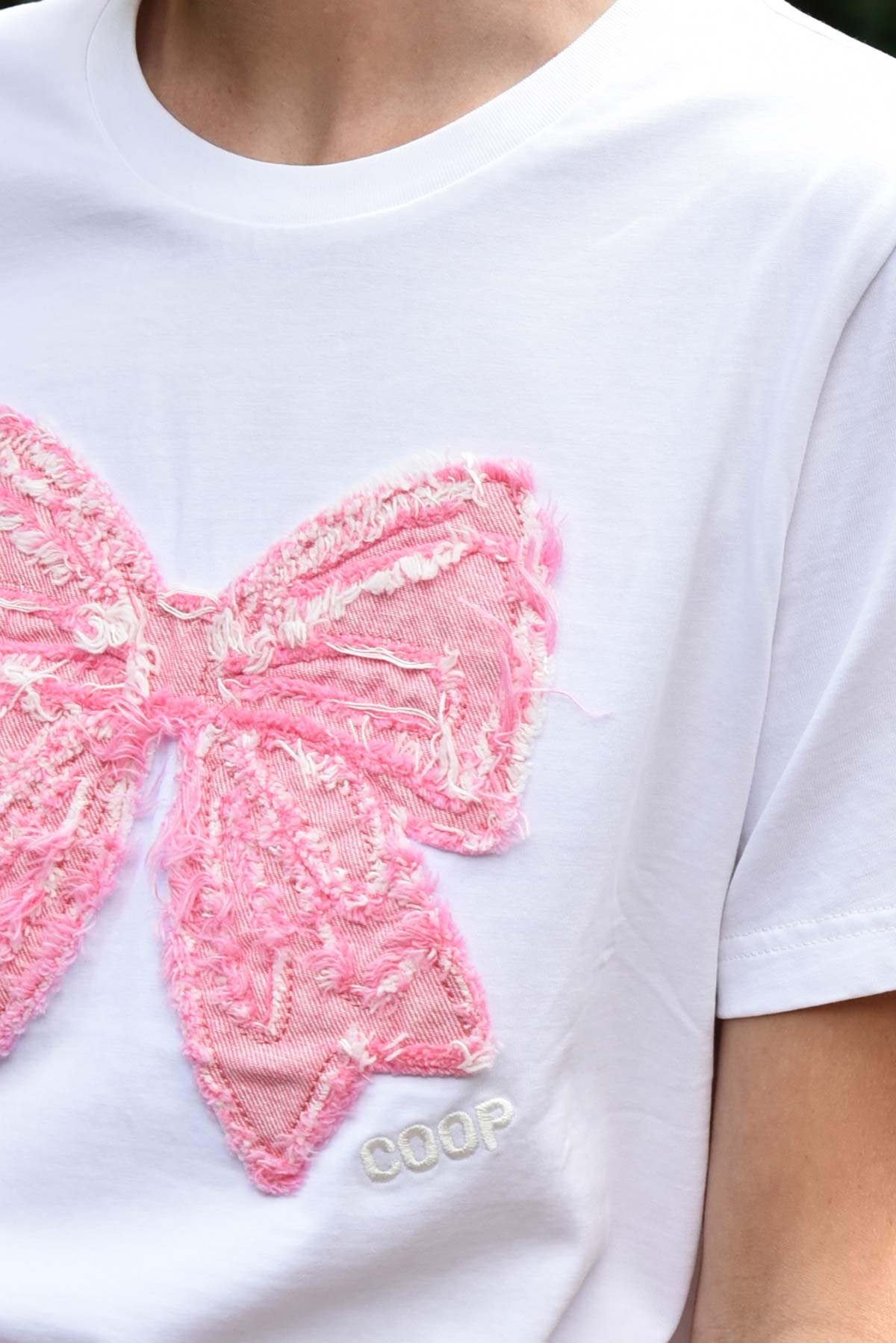 Coop Simply Bowtiful T-Shirt - White & Pink