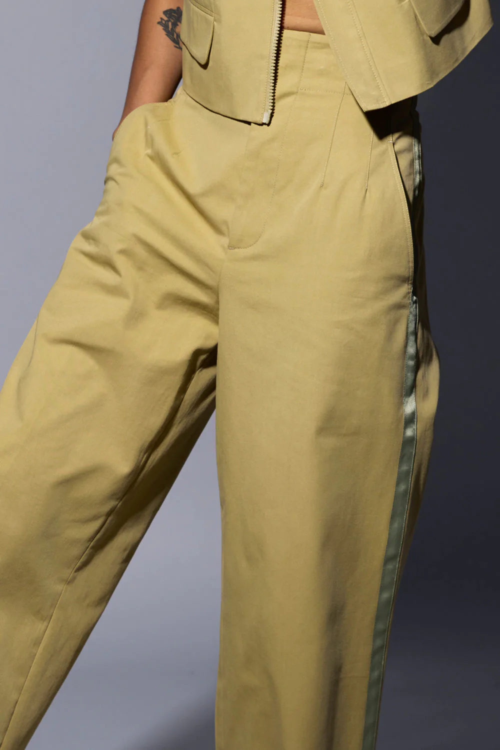 Dref By D Alarm Pant - Ecru