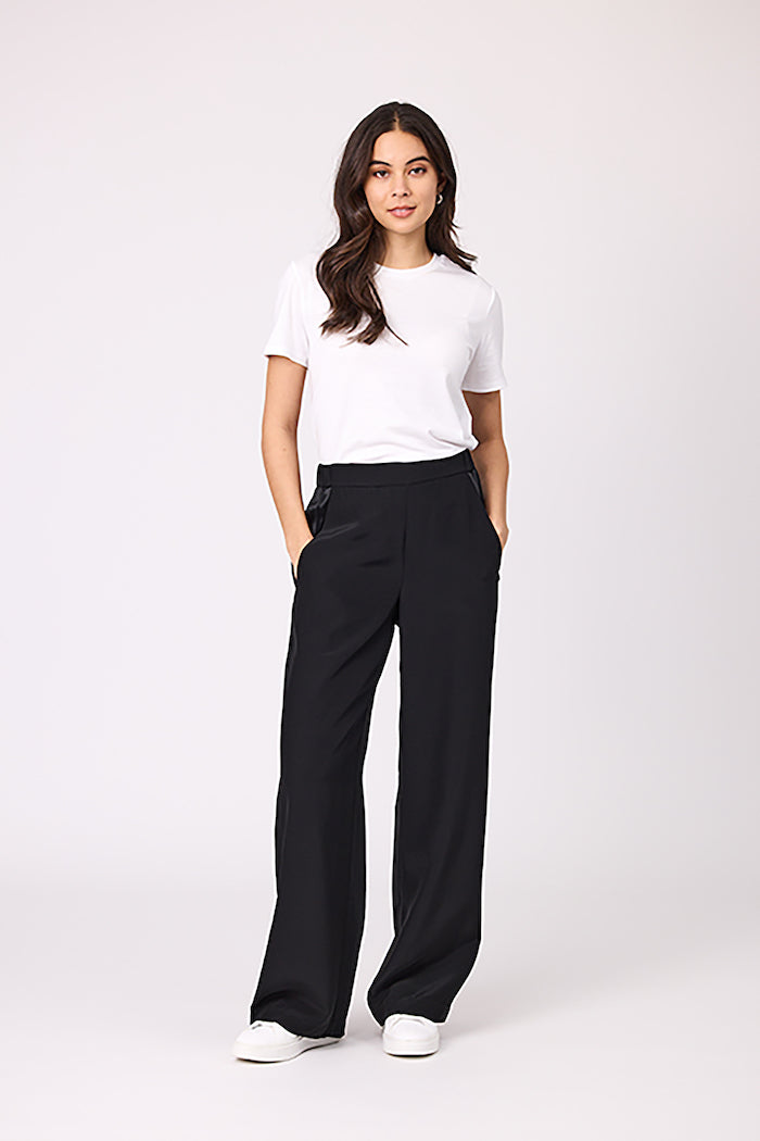 Design Nation Gloss Pant - Black