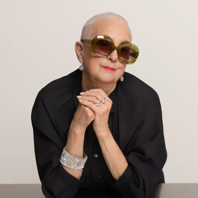 Happy To Sit On Your Face Discernment Sunglasses - Olive