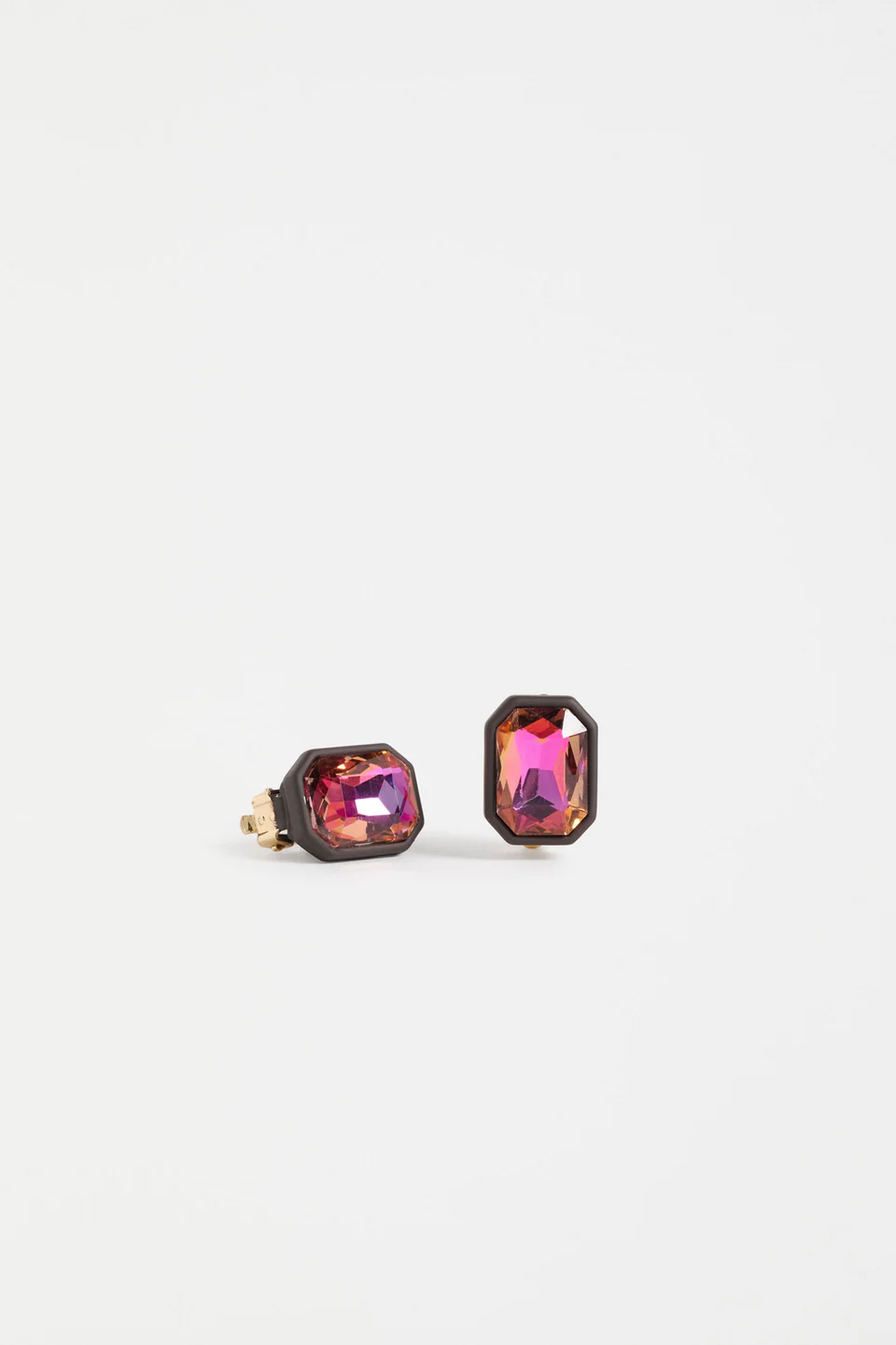 Elk Jule Clip-On Earring - Iridescent Magenta