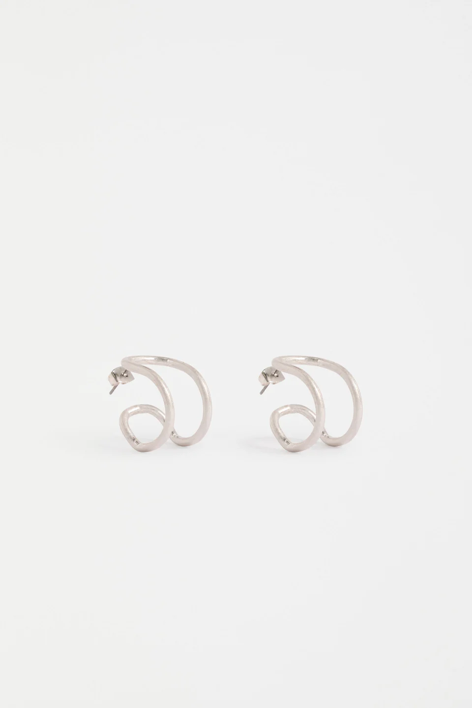 Elk Orden Hoop Earring - Silver