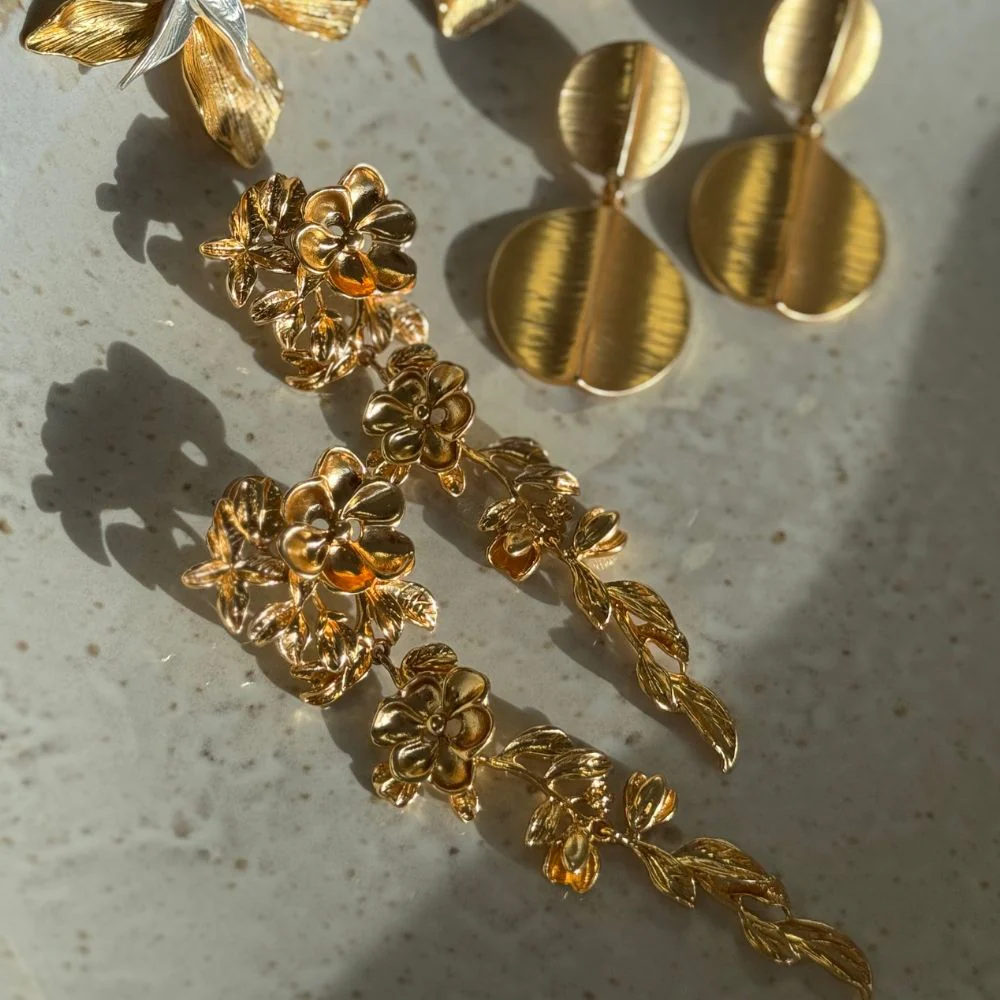 Queen Of The Foxes Earrings - Floral Fall