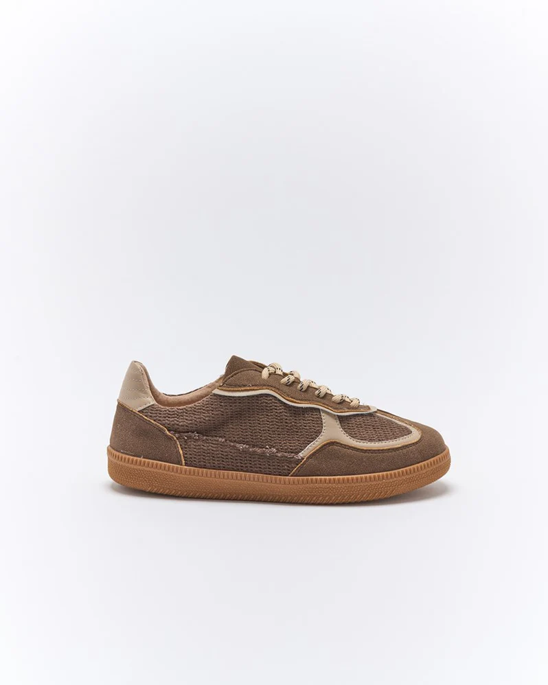 Walnut Fallon Sneaker - Chocolate Raffia