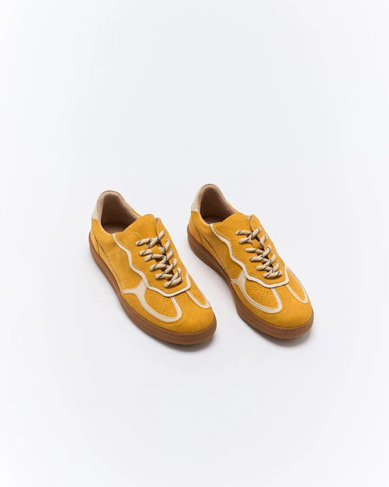 Walnut Fallon Sneaker - Honey