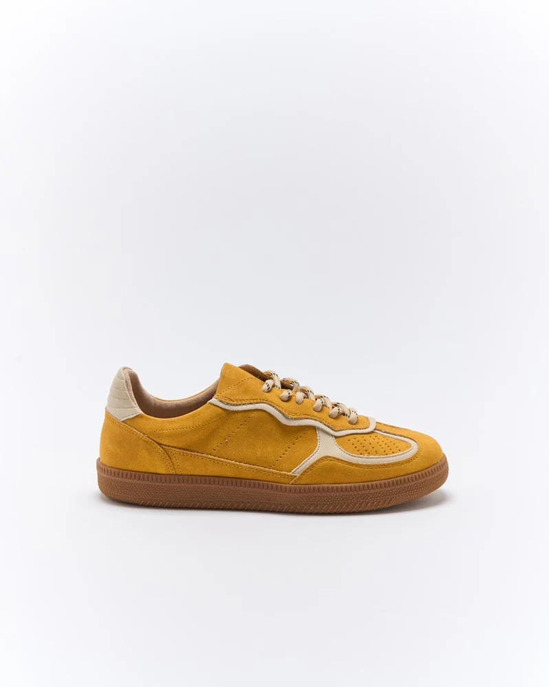 Walnut Fallon Sneaker - Honey