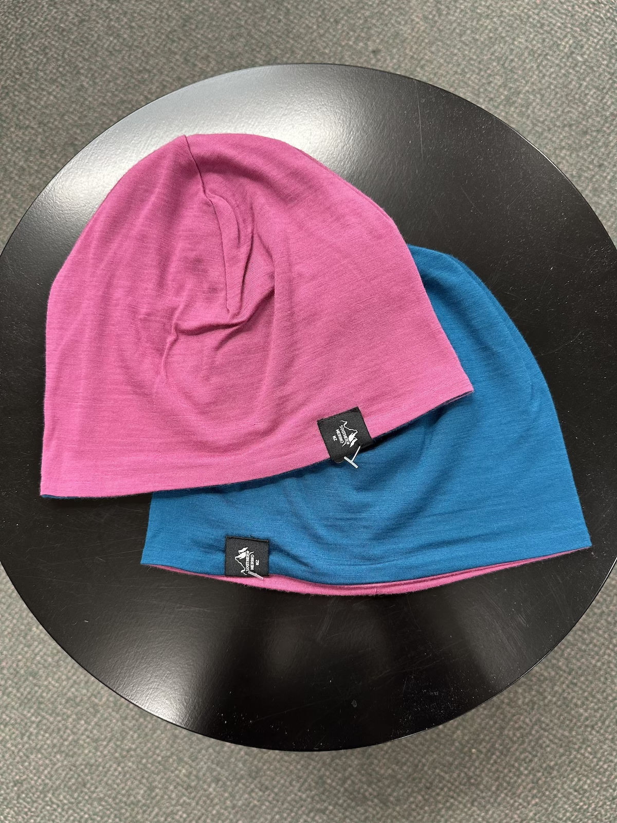 Southern Merino 100% Merino Reversible Beanie - Pink/Petrol