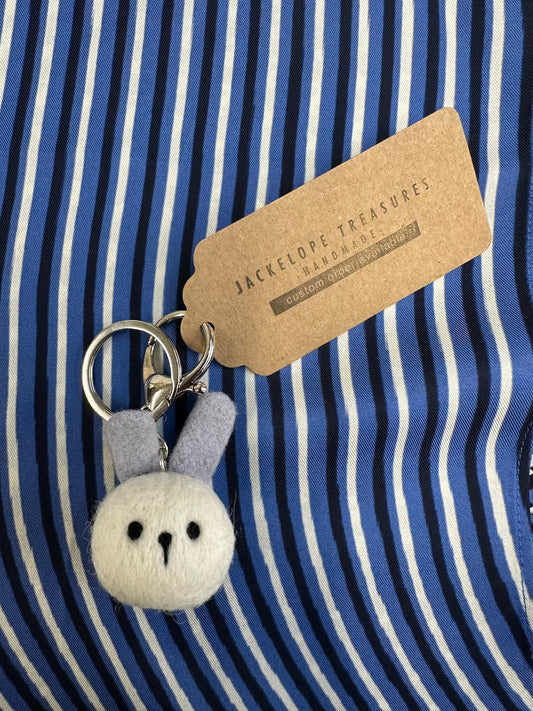 Jackelope Treasures Bunny Face Keychain - White/Grey