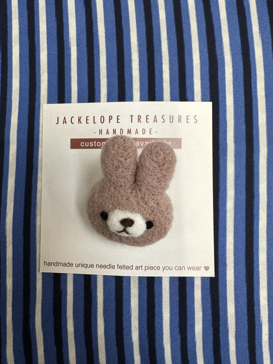 Jackelope Treasures Bunny Face Brooch - Brown