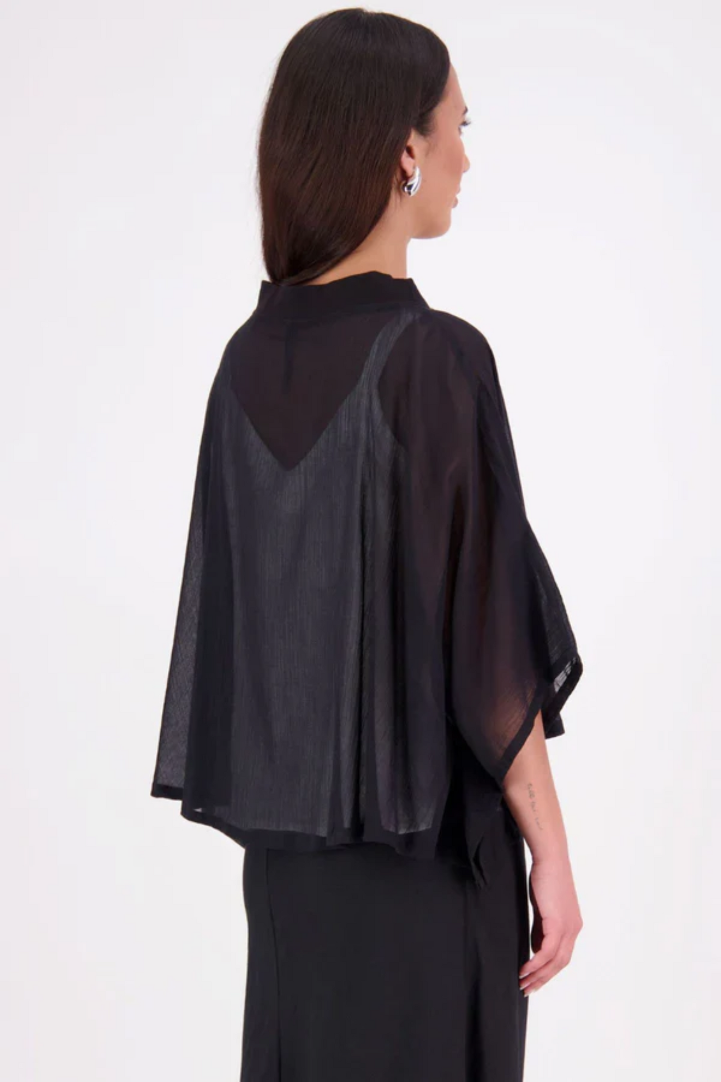 NES Lia Layame - Black