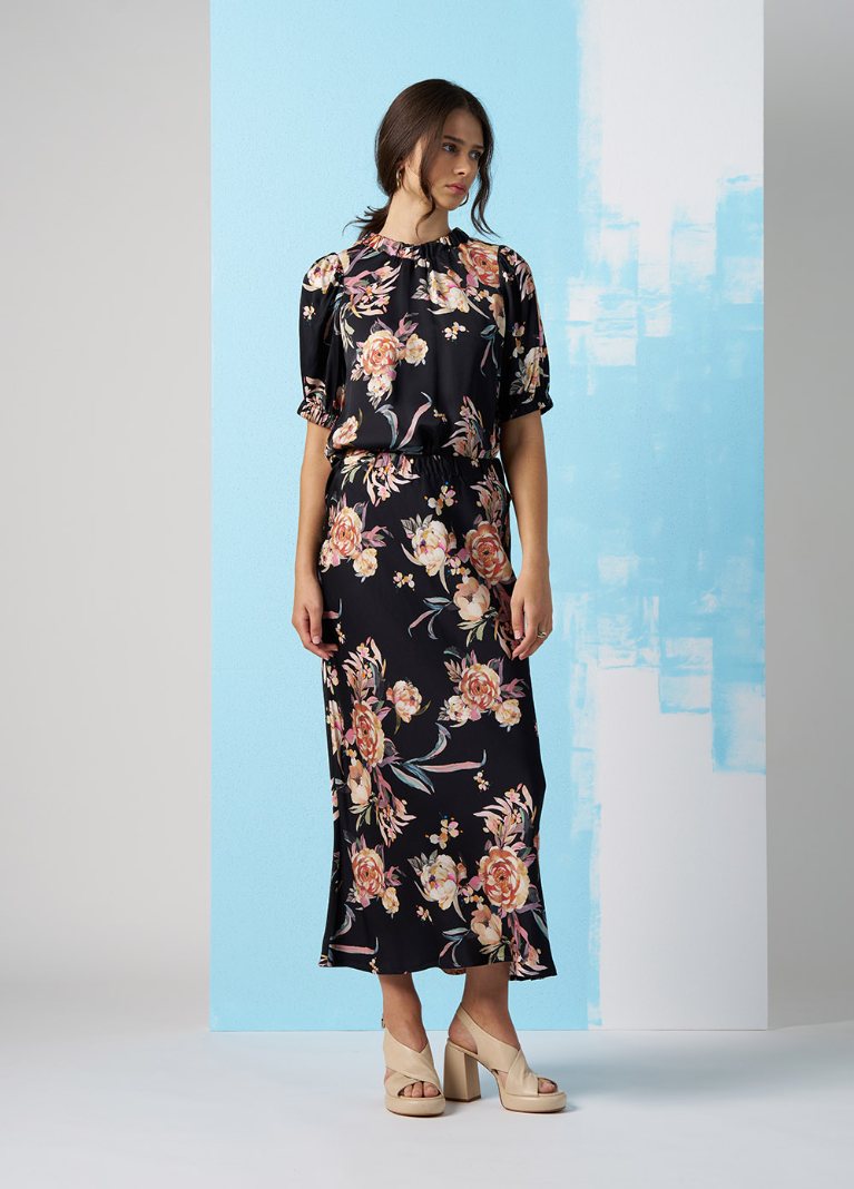 Madly Sweetly Peony Princess Skirt - Black Multi
