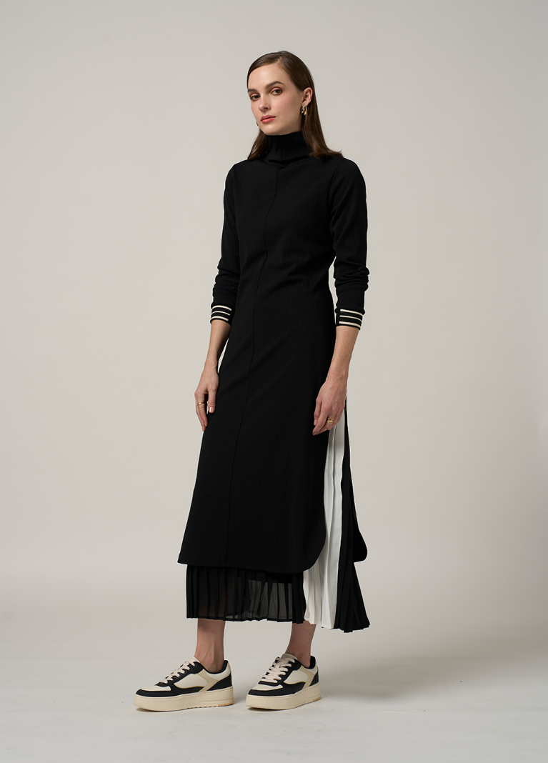 Madly Sweetly Stealth Tunic - Black