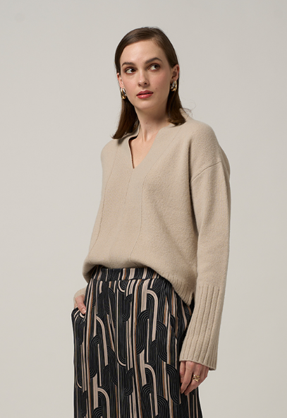 Madly Sweetly Weekender Sweater - Taupe