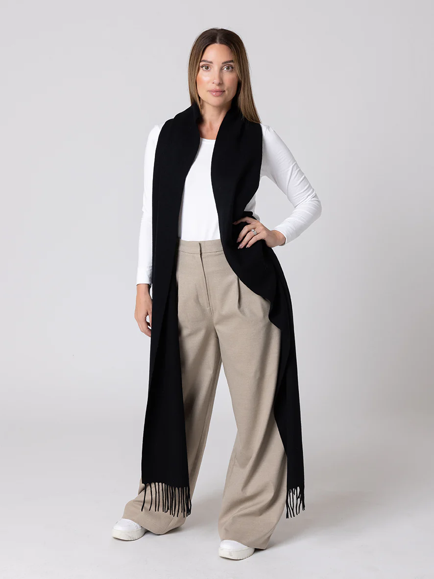 Dark Hampton Lou Heller x DH Marguerite Wool Scarf