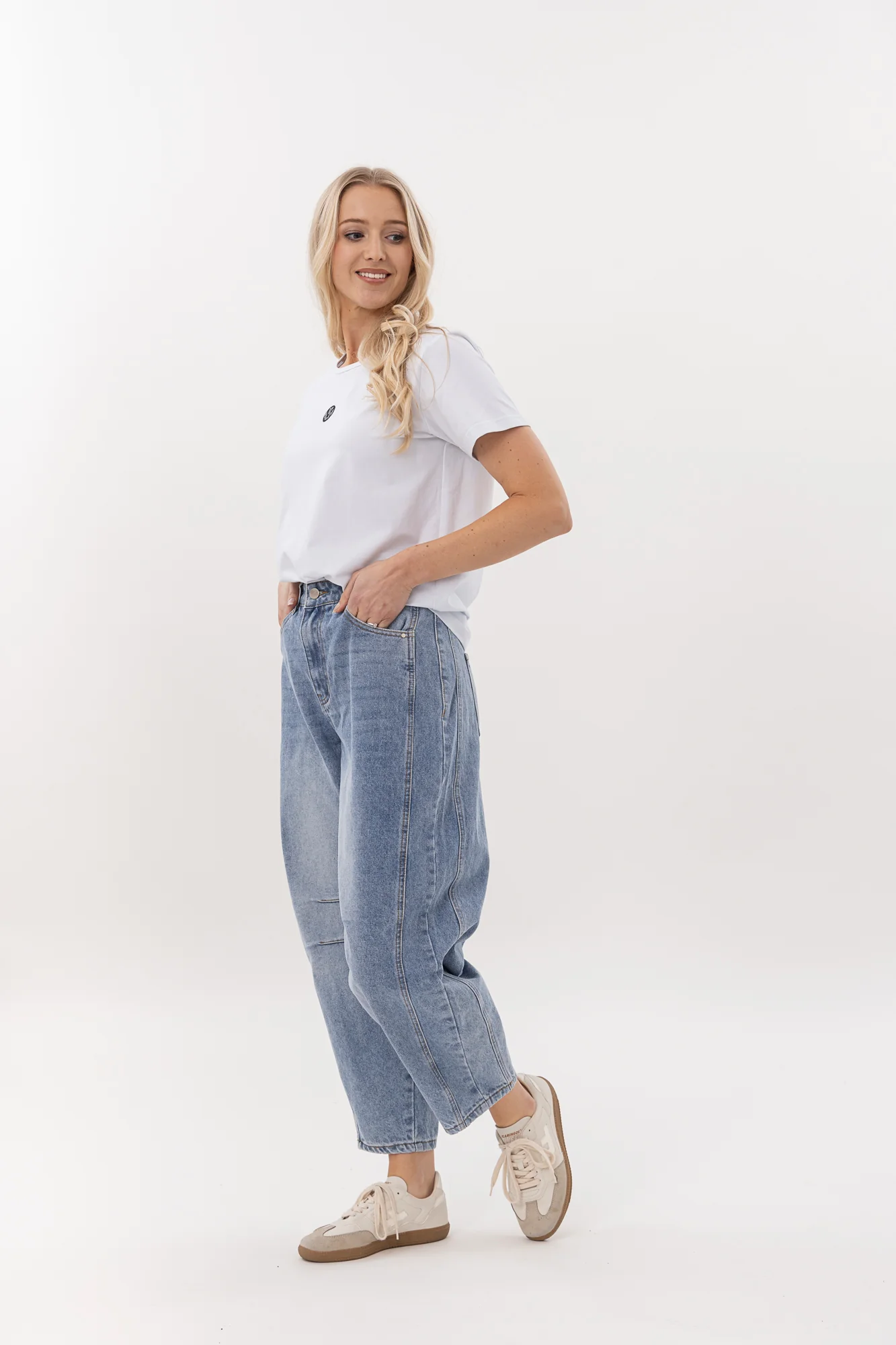 Mi Moso Barrel Jean - Light Wash