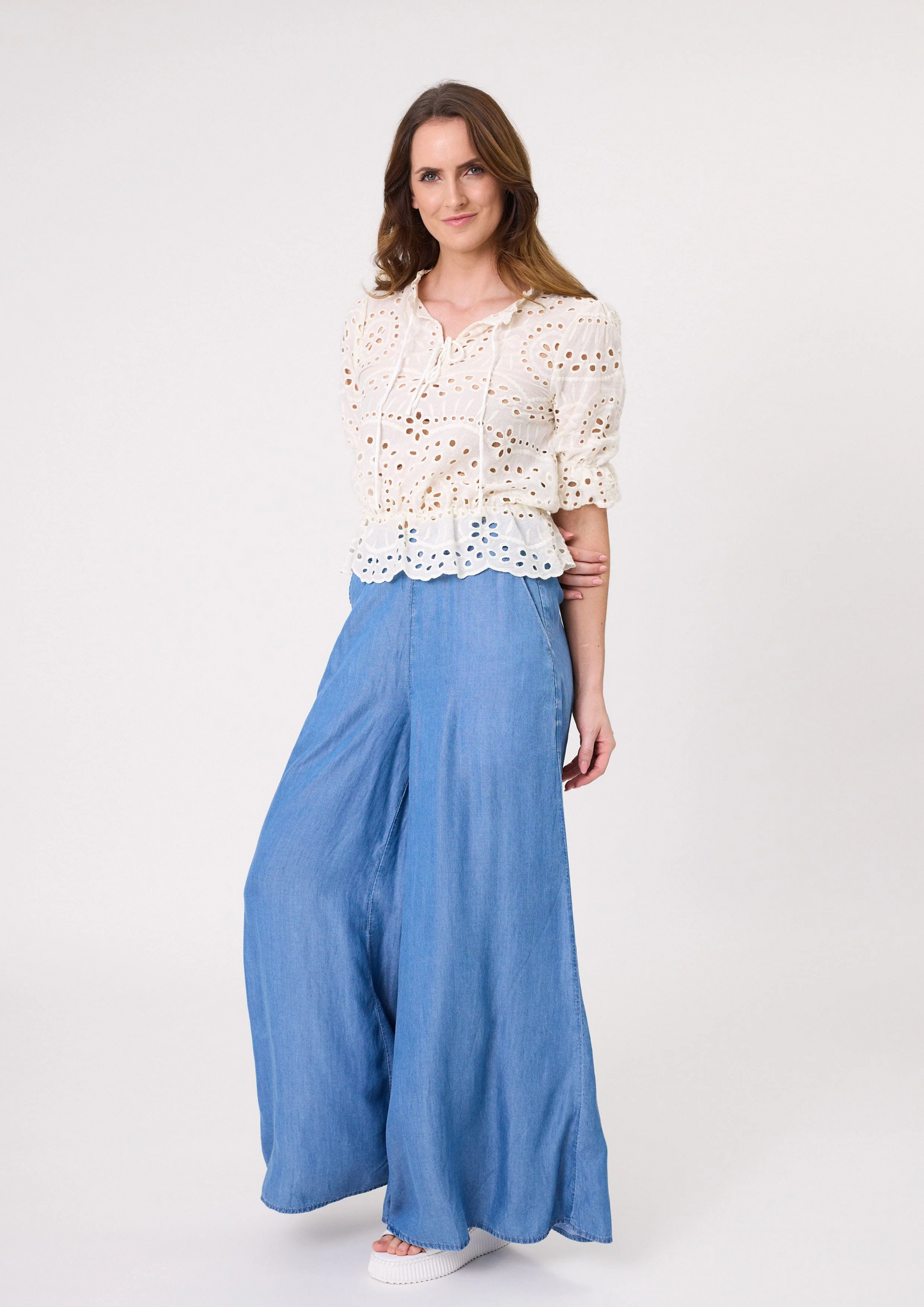 Lemon Tree Milana Lace Top - Cream