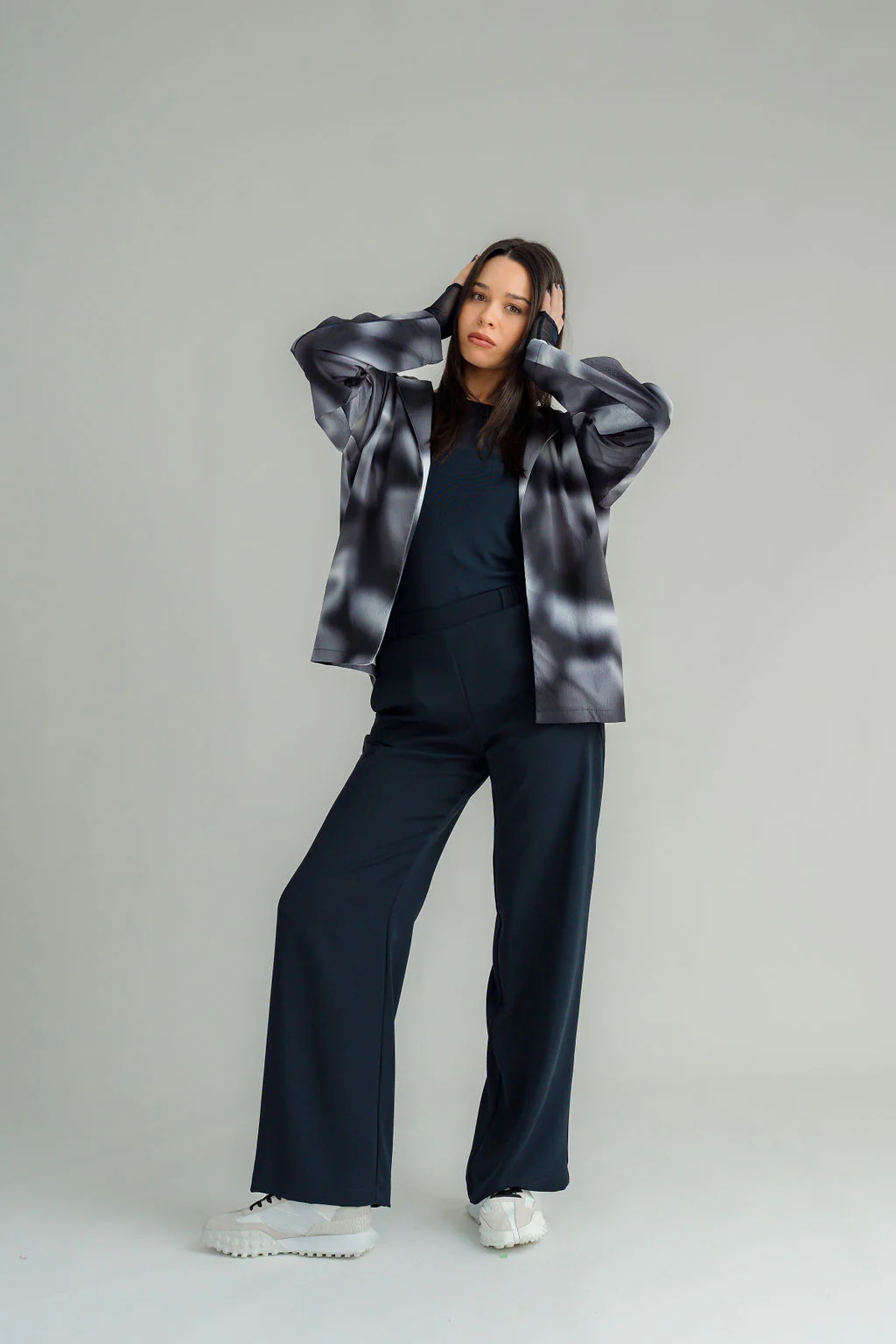 NES Echo Piped Jacket - Ink/White Blur