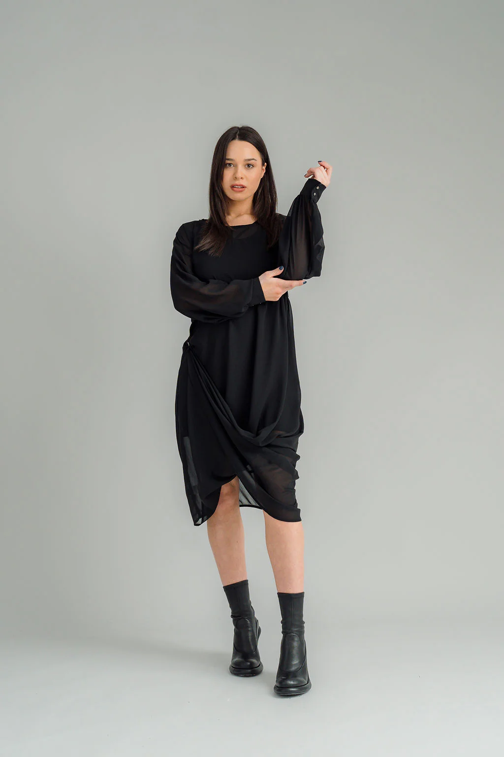 NES Glide Dress - Black