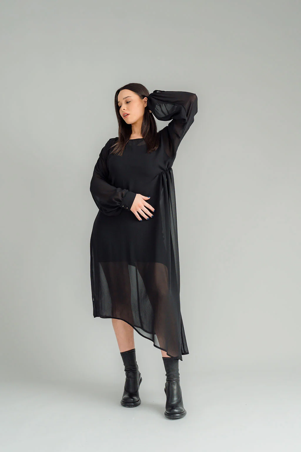 NES Glide Dress - Black
