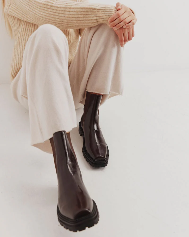 Chaos & Harmony Ollie Boot - Chocolate