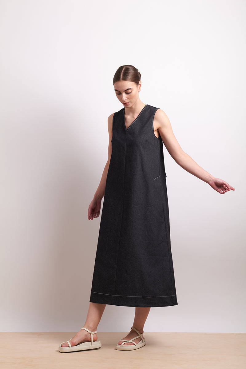 Neris Buckle Up Dress - Black