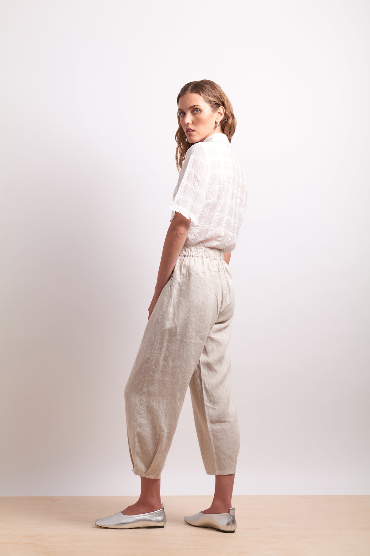 Neris Feature Act Pant - Sesame