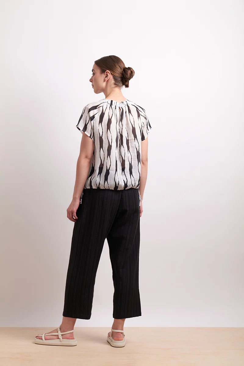 Neris Soft Focus Top - Licorice