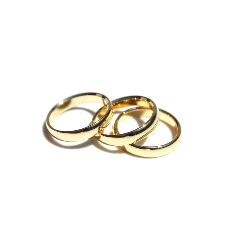 Queen of the Foxes Simple Band Triple Ring