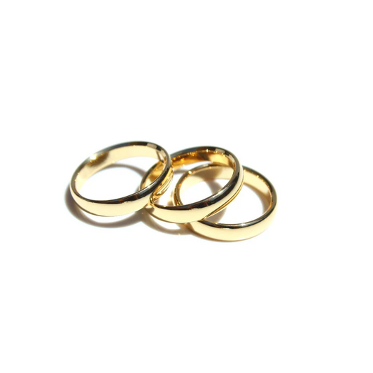 Queen of the Foxes Simple Band Triple Ring