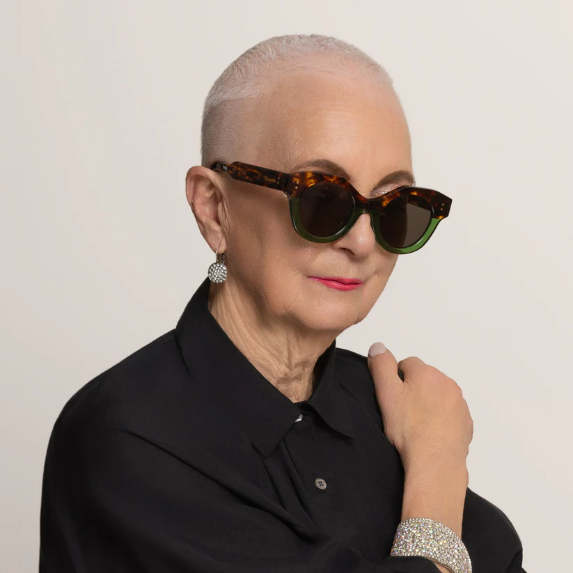 Happy To Sit On Your Face Spyder Sunglasses - Hunter Tort