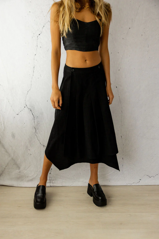 Mazu Before The Dawn Midi Skirt - Black