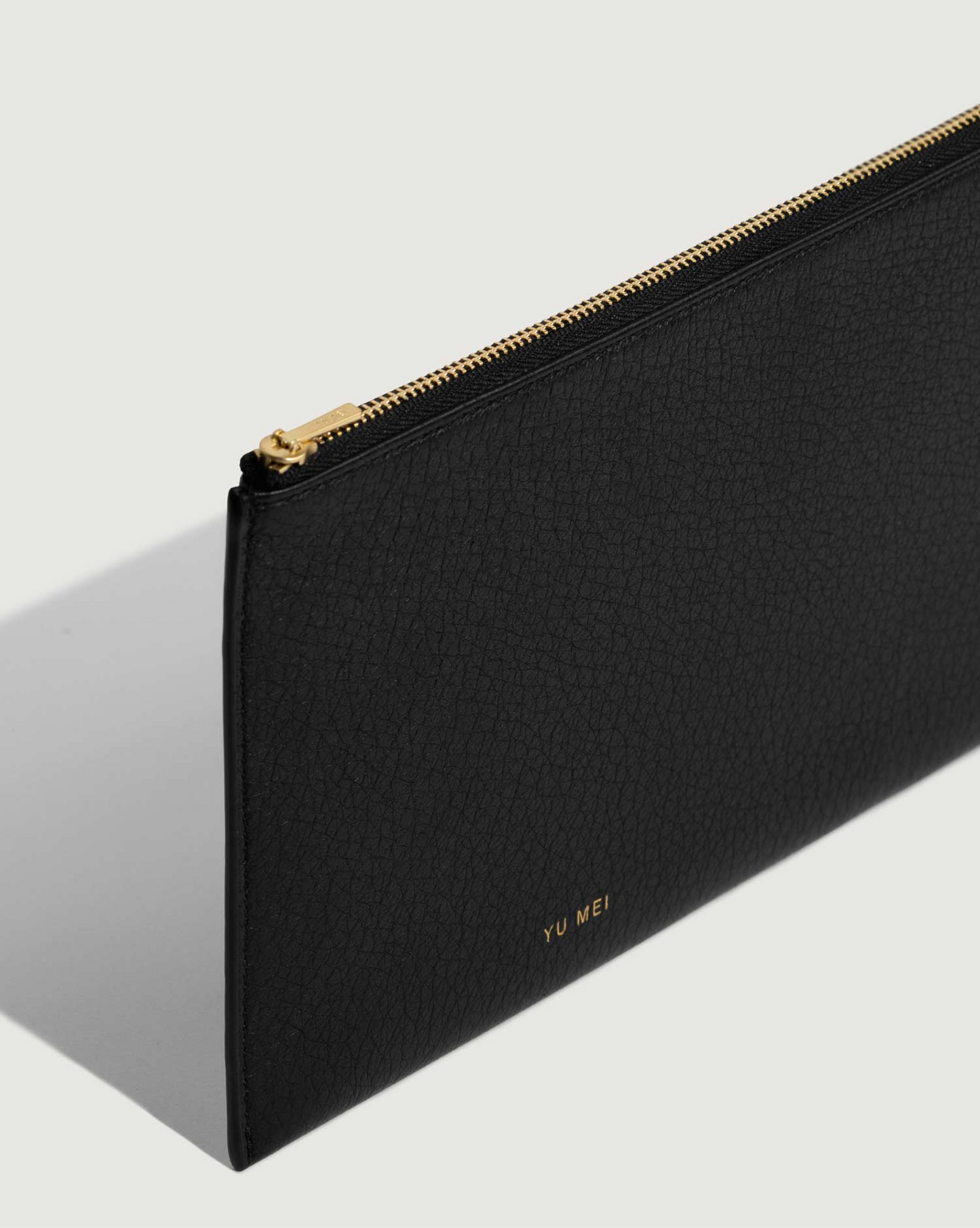 Yu Mei Adrian Envelope Clutch - Black