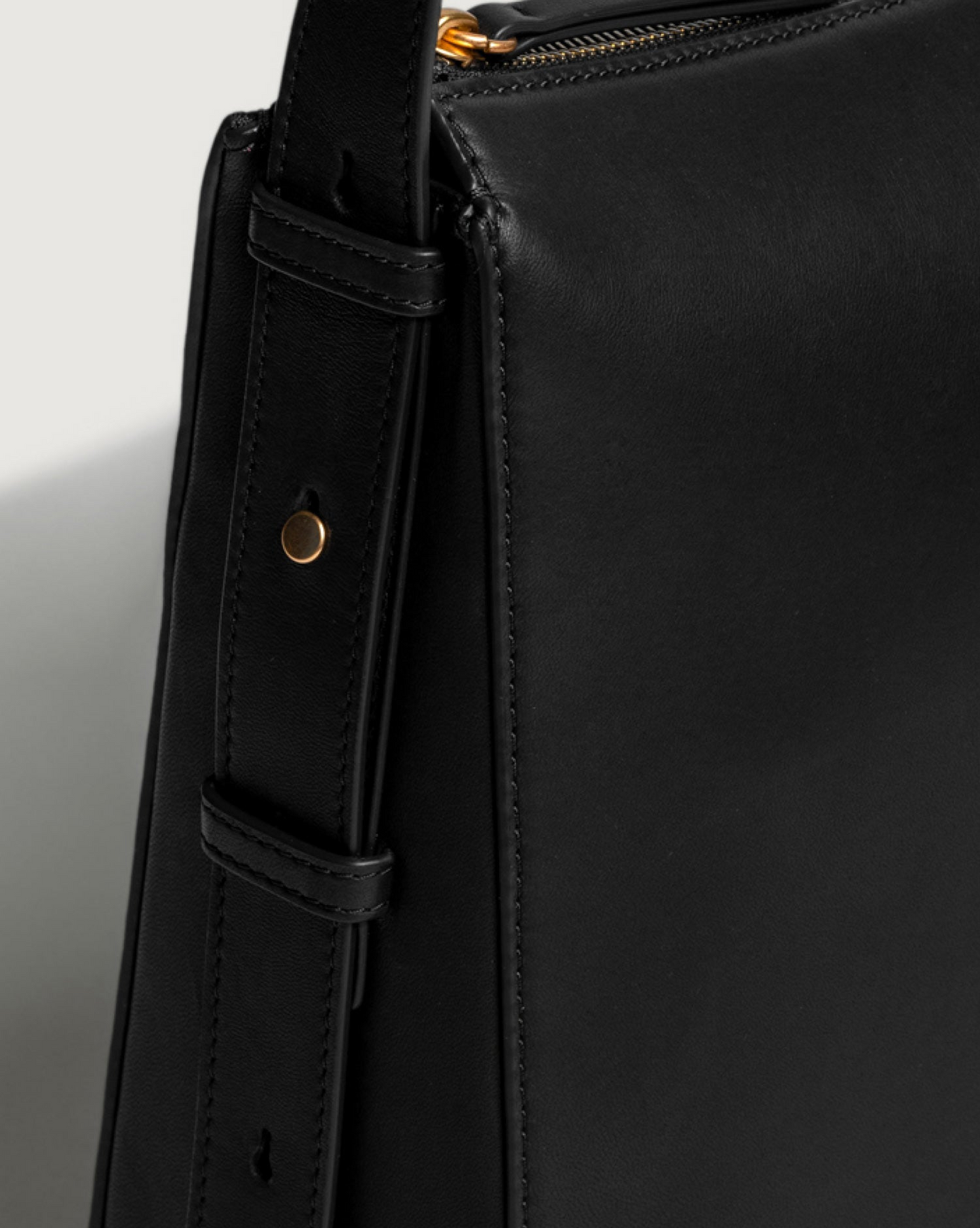 Yu Mei Charlie Bag - Black