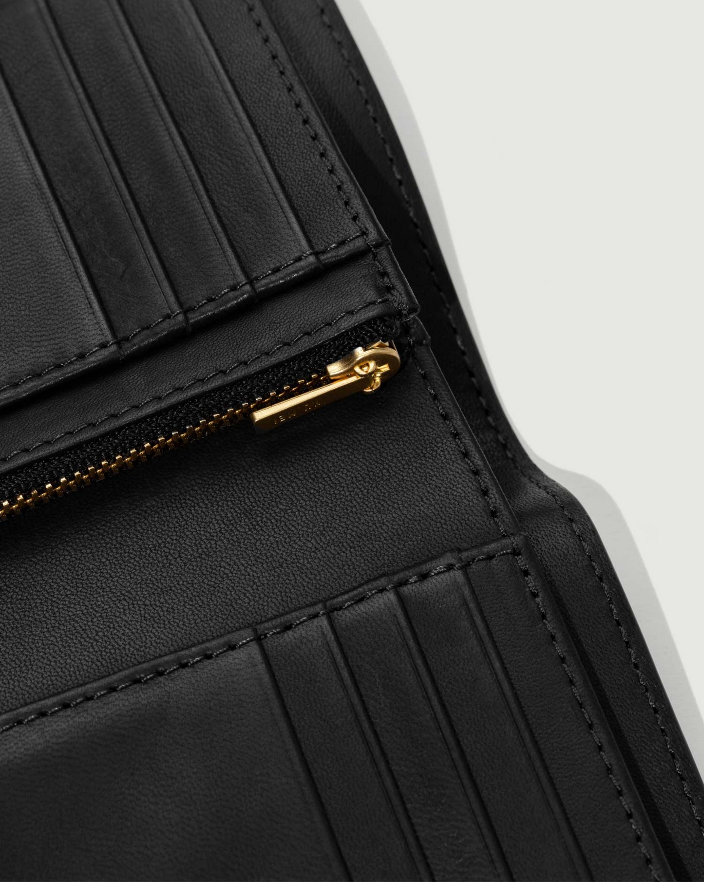 Yu Mei Grace Wallet - Black